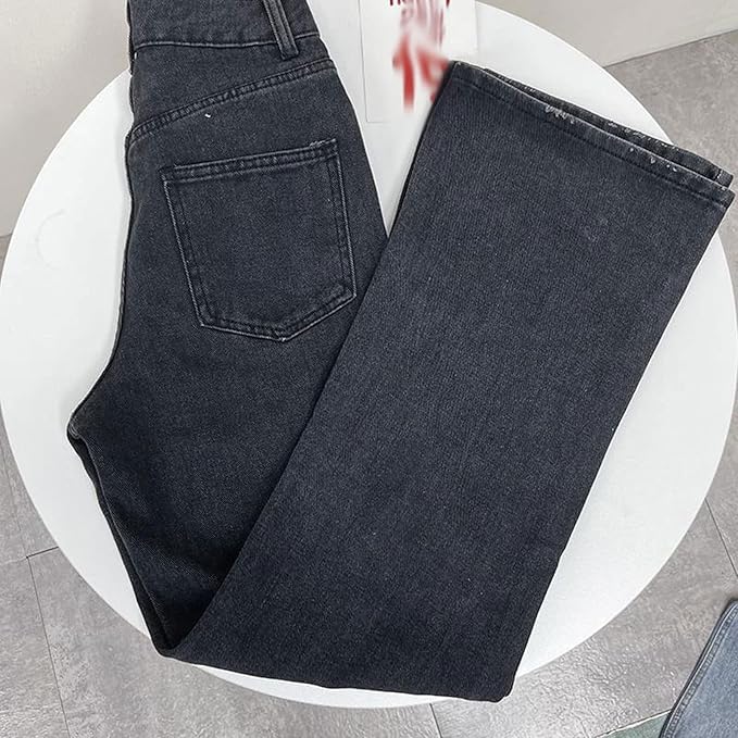 High Waist Jeans in Black