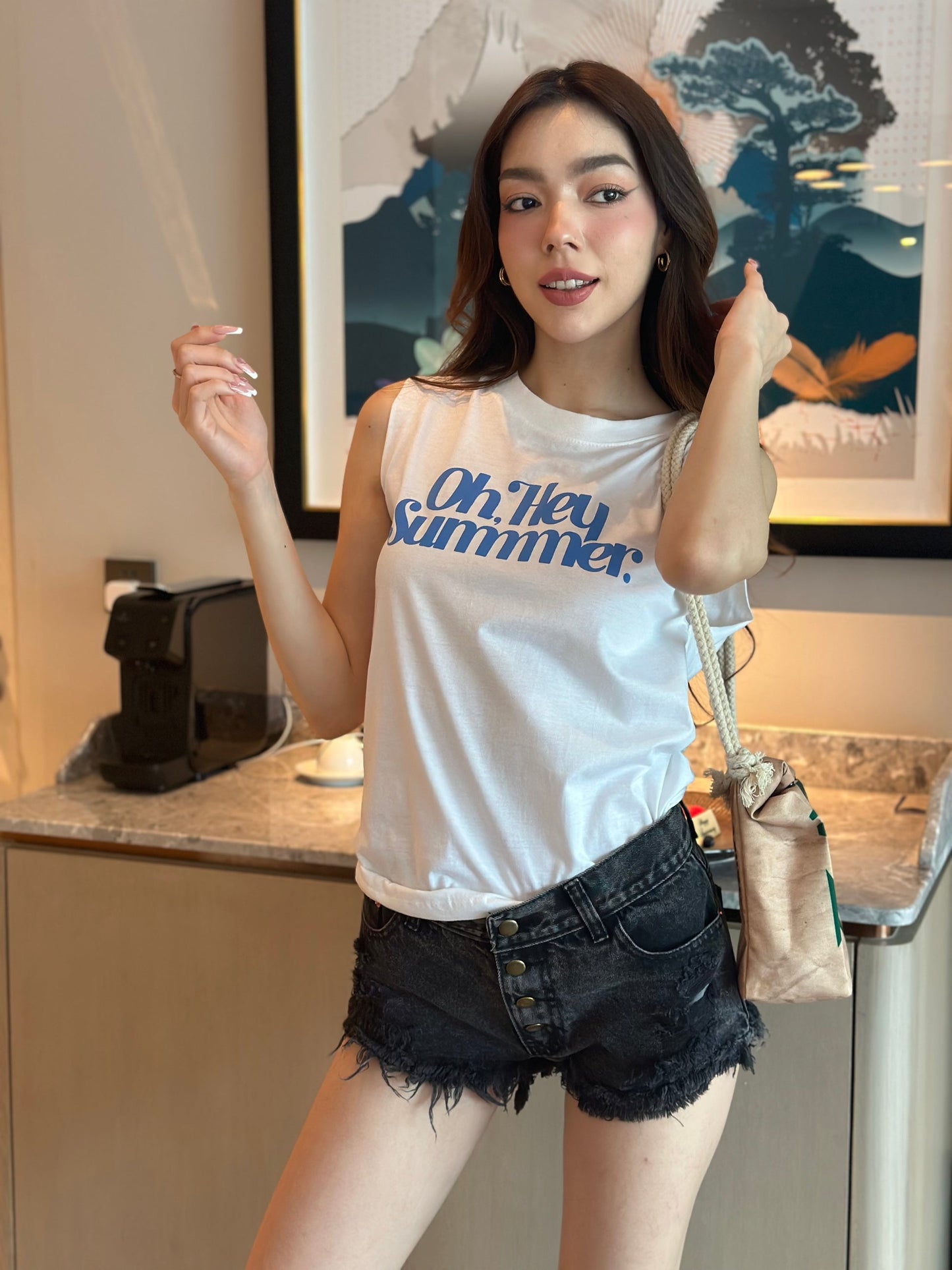 Oh Summer Sleeveless Tee With Low Waist Denim Hot Pants Regular