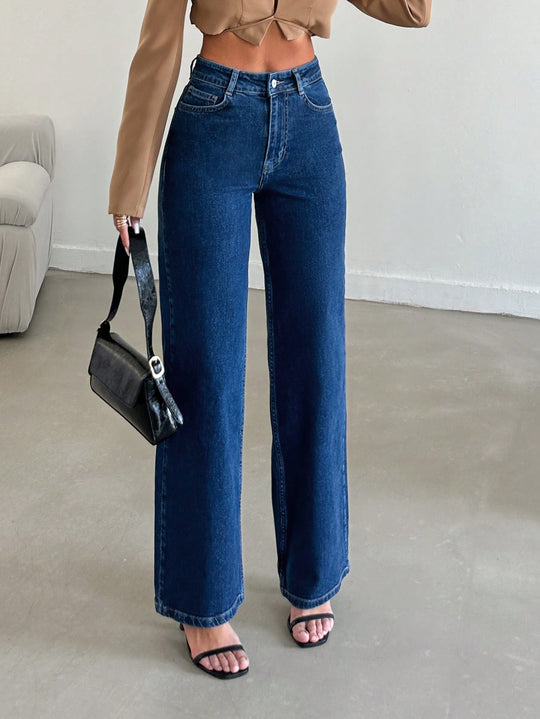 Essential Sculpted Straight Fit Jeans